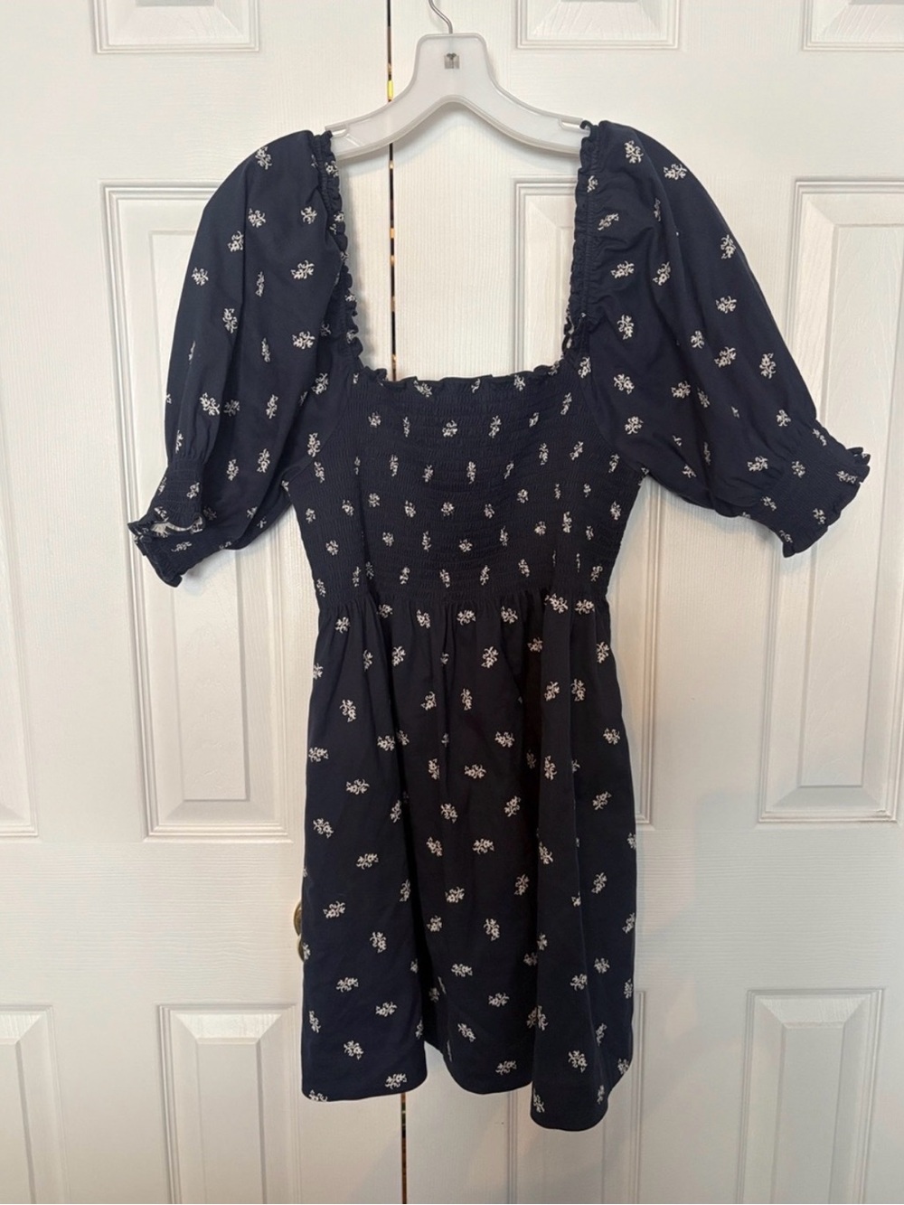 HILLHOUSE Smocked Square-Neck Mini Dress in Navy with White Floral